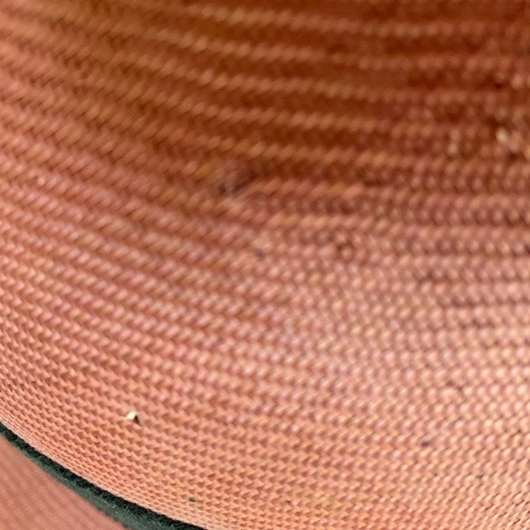 VINTAGE AUTHENTIC CHANEL PINK SALMON BRIMMED BLACK RIBBON BOW HAT - Picture 10 of 11